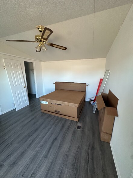 Building Photo - 6021 Quanah Hill Rd