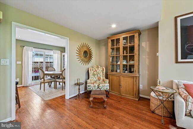 Building Photo - 4663 Kirkland Pl