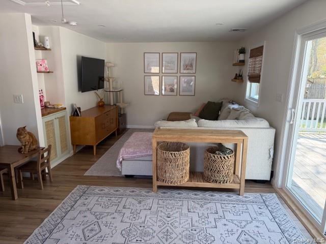 Building Photo - 10 Hollingsworth Pl