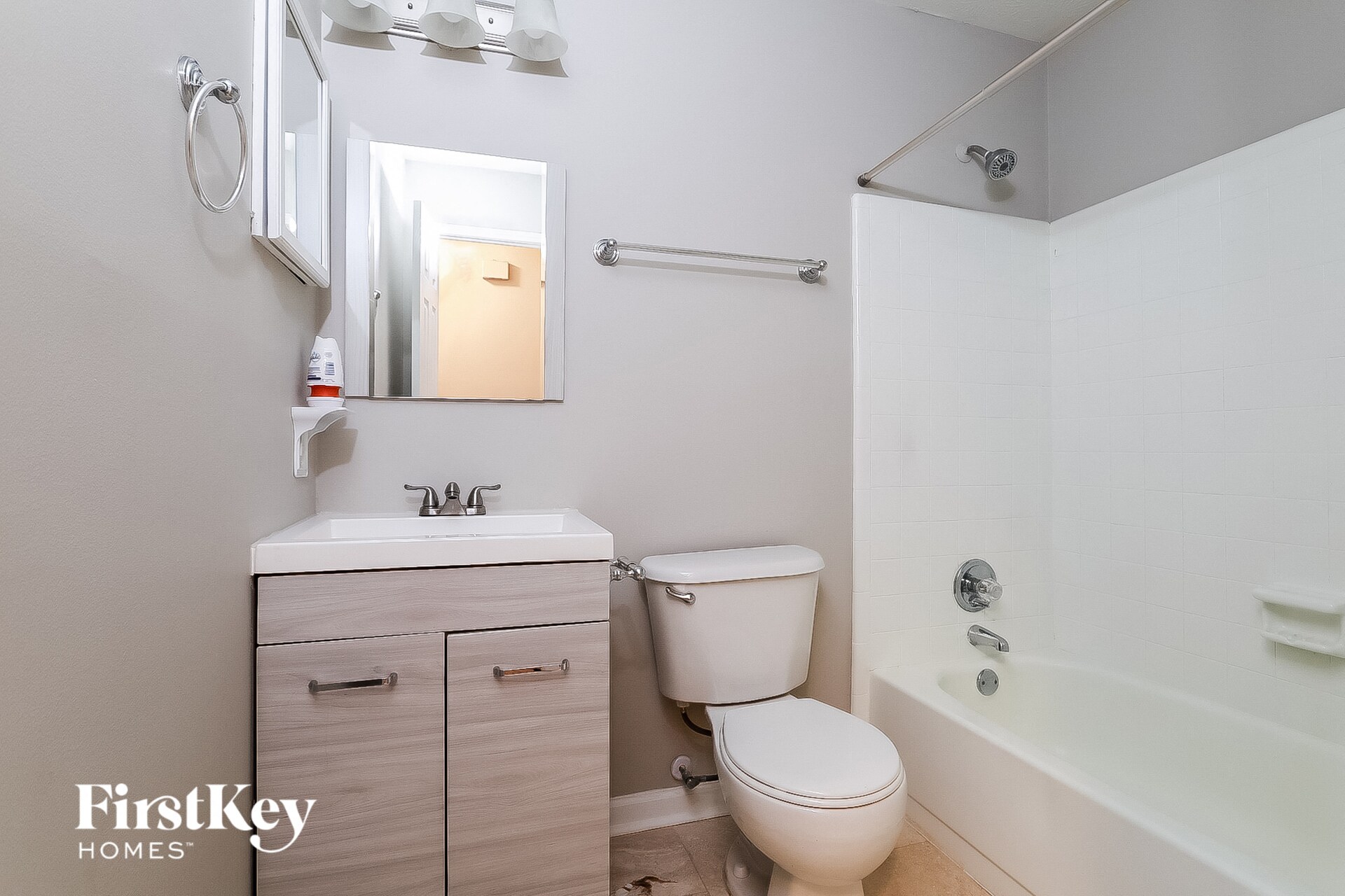 Building Photo - 2592 Chippewa Ct NW