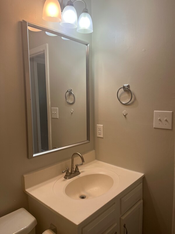 Building Photo - 1843 W Jackson St