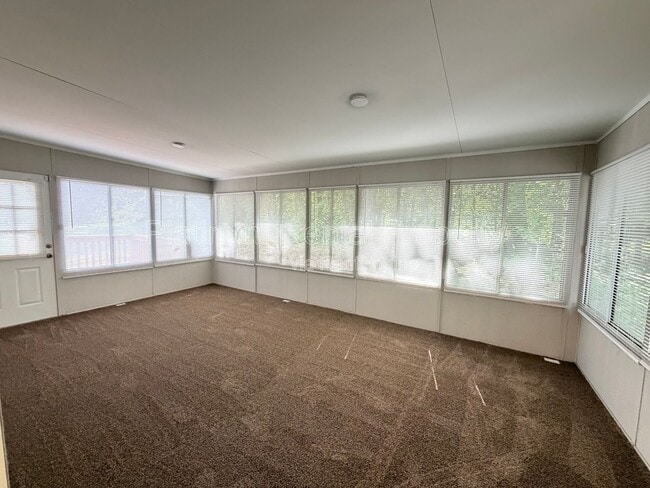 Building Photo - 4229 Catalpa Park