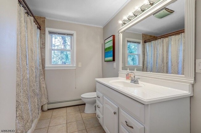 Building Photo - 209 Mountain Ave