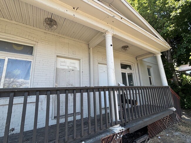 Building Photo - 266-268-268 S 900 W