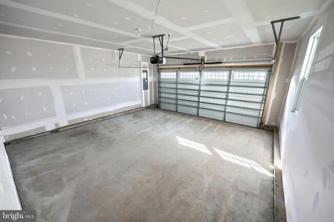 Building Photo - 77 Summerfield Dr