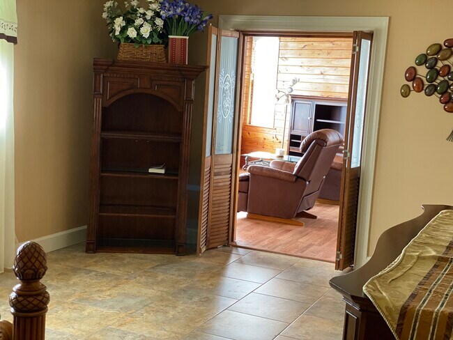 Master bedroom with study facing lemon bay - 160 Stanford Dr