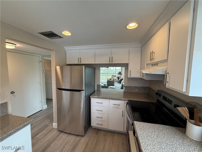 Building Photo - 190 Pebble Beach Blvd