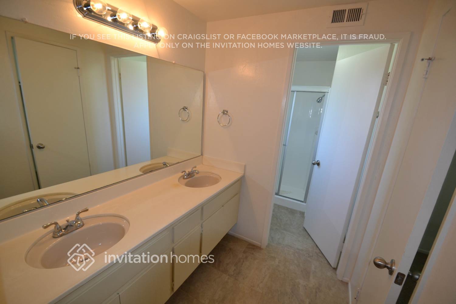 Building Photo - 22934 Frisca Dr