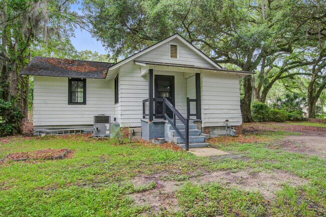 Building Photo - 1839 Elsey Dr