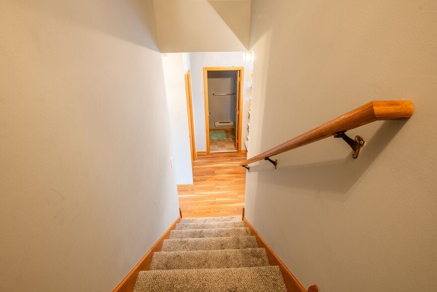 Building Photo - 5724 4th St NE