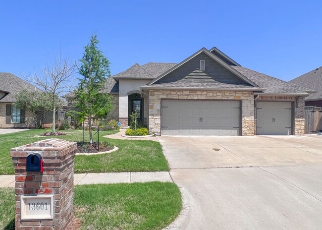 Building Photo - $500 OFF FIRST MONTHS RENT! Deer Creek Schools – 4-Bed, 2-Bath with Office