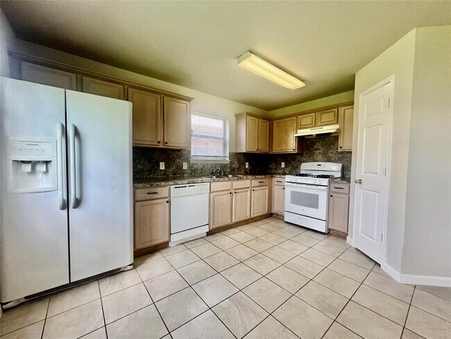 Building Photo - 7354 Eden Crossing Ln