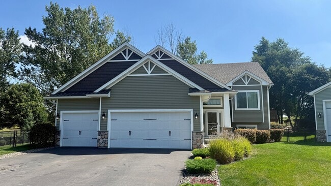Building Photo - 22420 Calico Ct