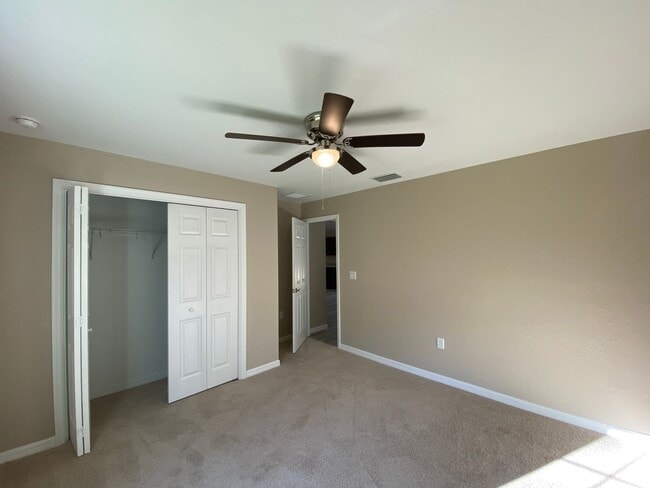 Building Photo - Custom Home - Desirable SW Dunnellon Neighborhood 3/2/2 **Won't Last**Available Soon!