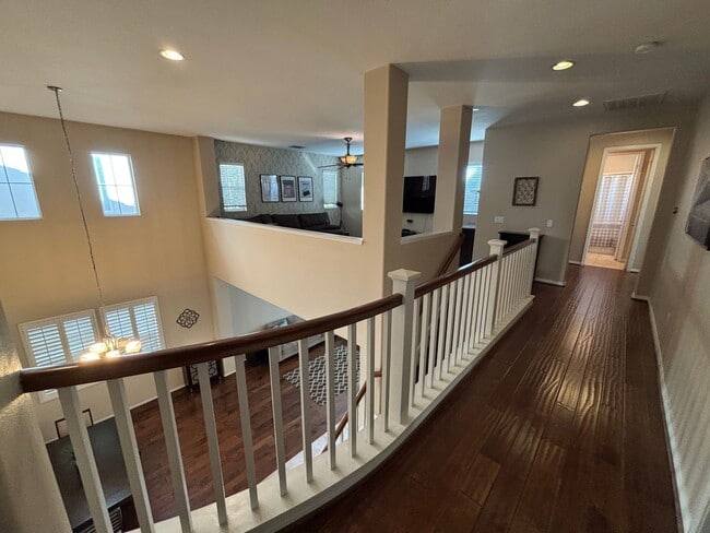 Building Photo - Short Term Lease - Grand 4-Bedroom Home with Entertainer's Yard in Gated River Village!