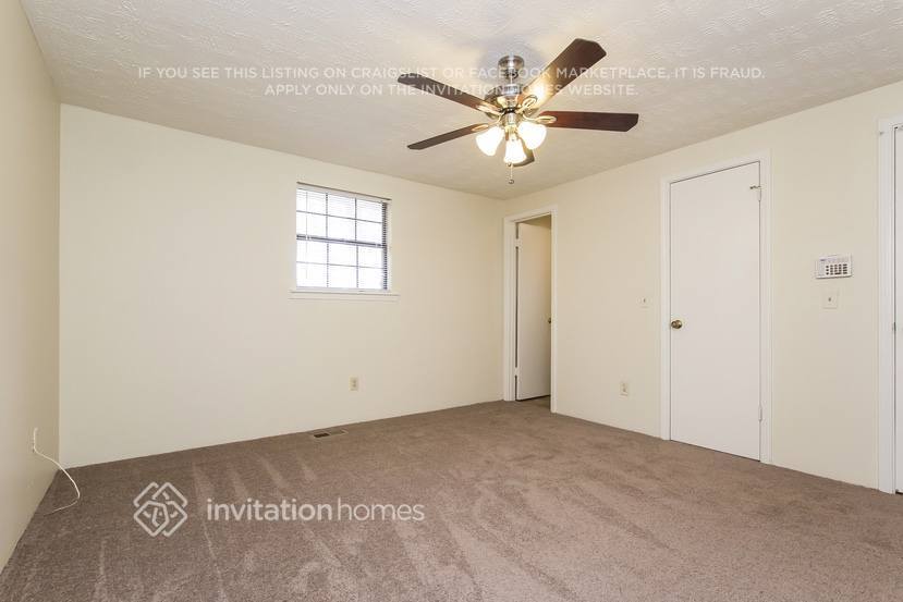 Building Photo - 4015 N Quail Dr