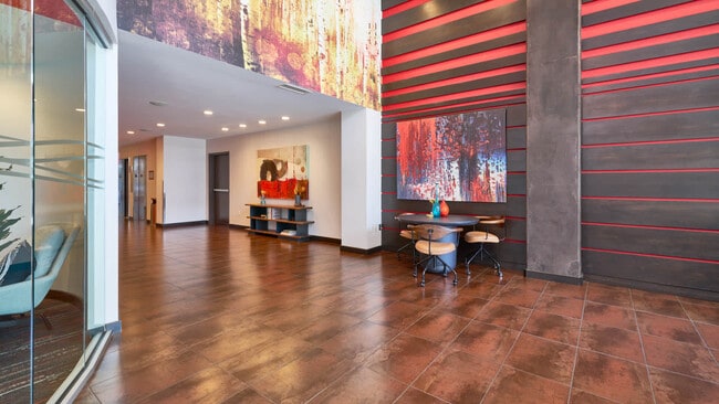 Lobby - red160