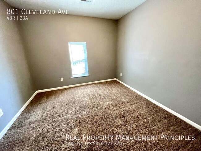 Building Photo - 801 Cleveland Ave.