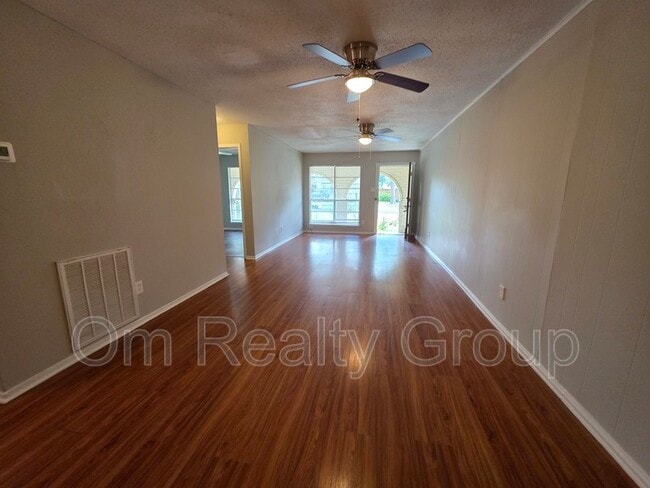 Primary Photo - 12724 Shannon Hills Dr