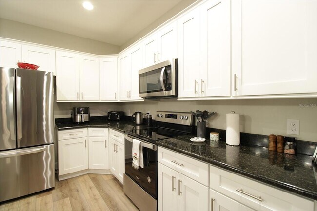 Building Photo - 7366 NW 47th Way