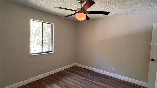 Building Photo - 1716 Foxhall Cir