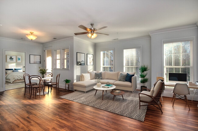 Building Photo - The Harrison