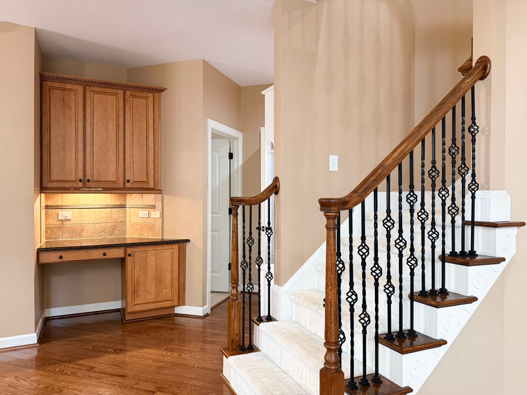 Building Photo - 5604 Pine Rock Ct