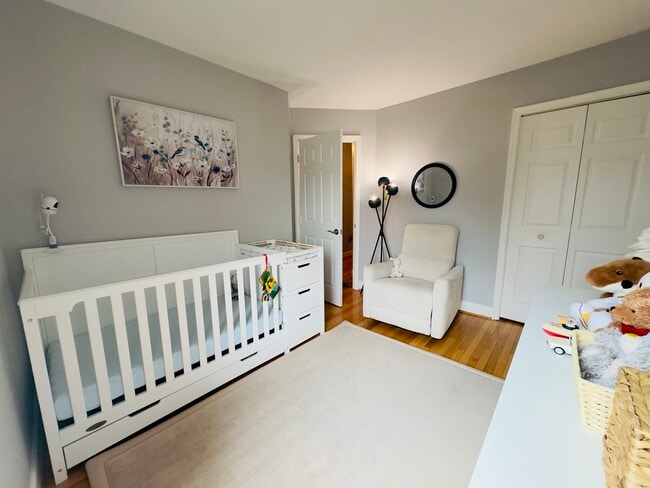 Building Photo - 3832 Charles Ave