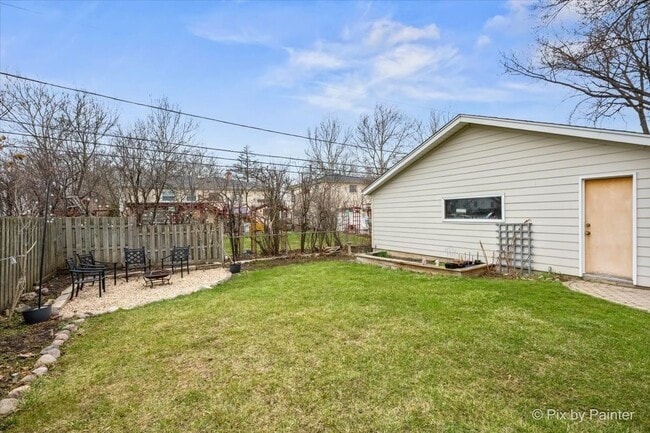 Building Photo - 458 N 5th Ave