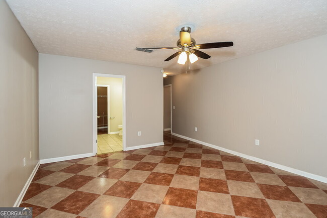 Building Photo - 1117 Eastmill Cove