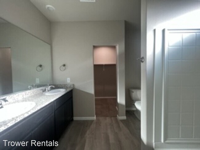 Building Photo - 3 br, 2 bath House - 1902 Twin Falls Dr
