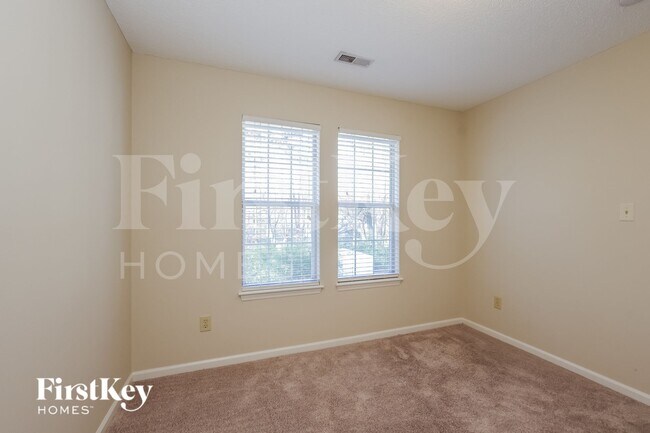 Building Photo - 12105 Landen Dr