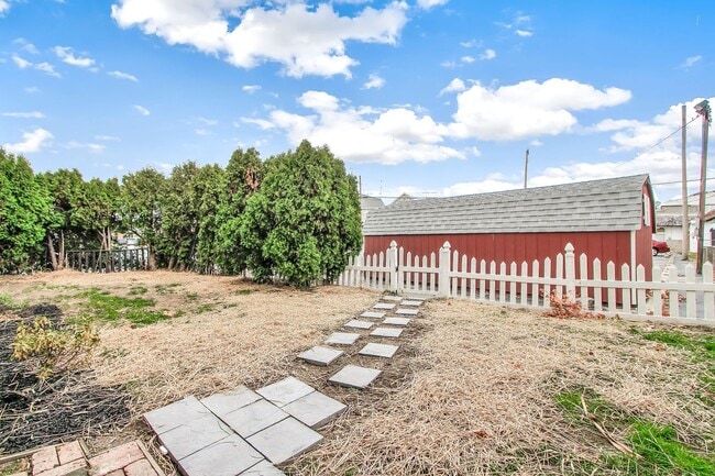 Building Photo - Charming 3 Bedroom, 1 Bath Home in Hanover, PA!