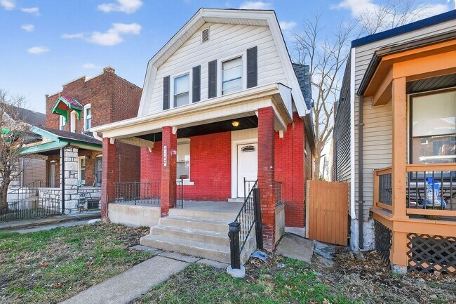 Building Photo - SECTION 8 WELCOME – 3BR Home with Covered Front Porch | $1,700