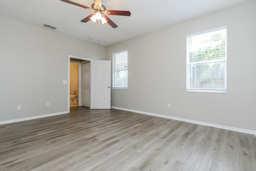 Building Photo - 1046 Raining Meadows Ln
