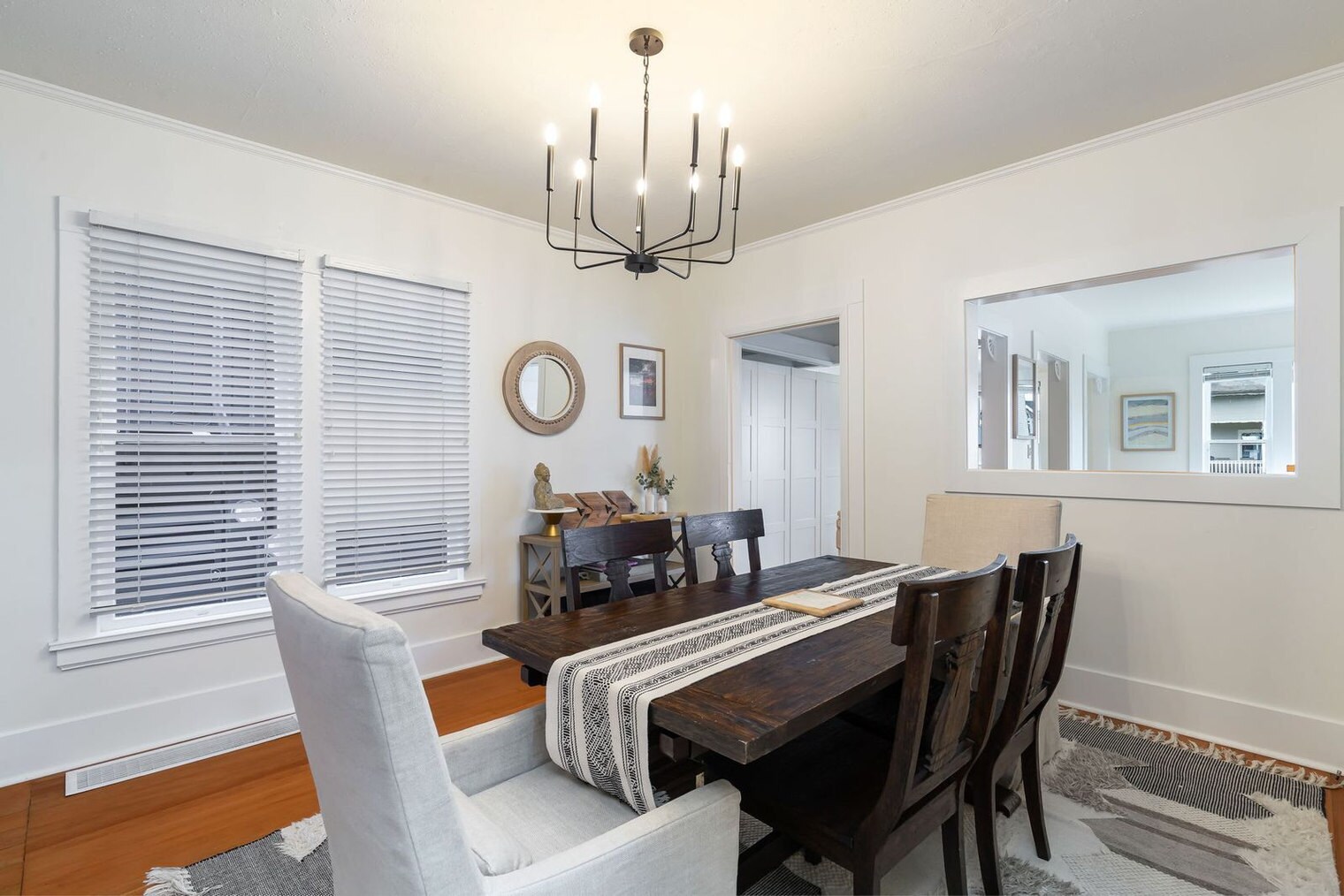 Building Photo - 334 Edmonds St