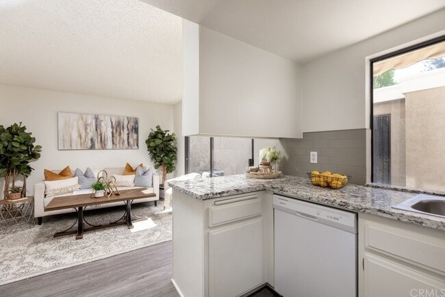 Building Photo - 2061 W Redlands Blvd