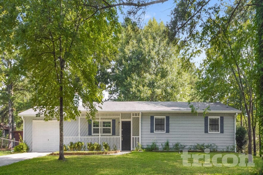 Building Photo - 68 Belmont Ln