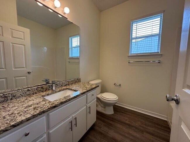 Building Photo - 31 White Heron Dr