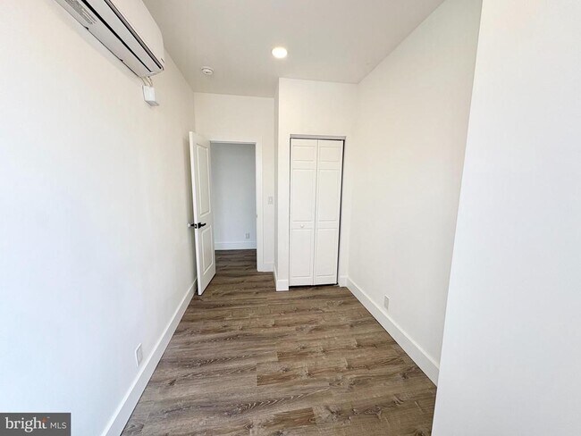 Building Photo - 30 Haddon Ave