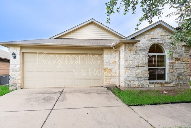 Primary Photo - 13321 Pine Needle St