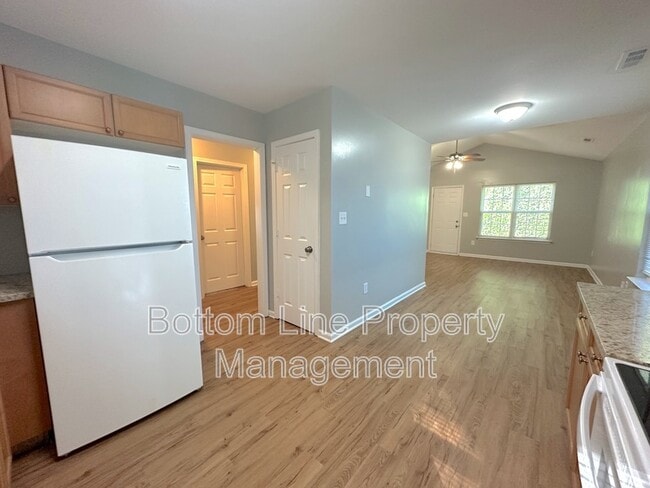 Building Photo - 1463 Hidden Stream Ct