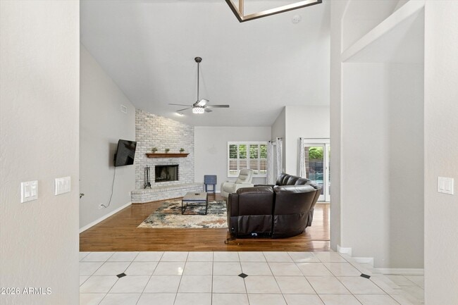 Building Photo - 8611 W Foothill Dr