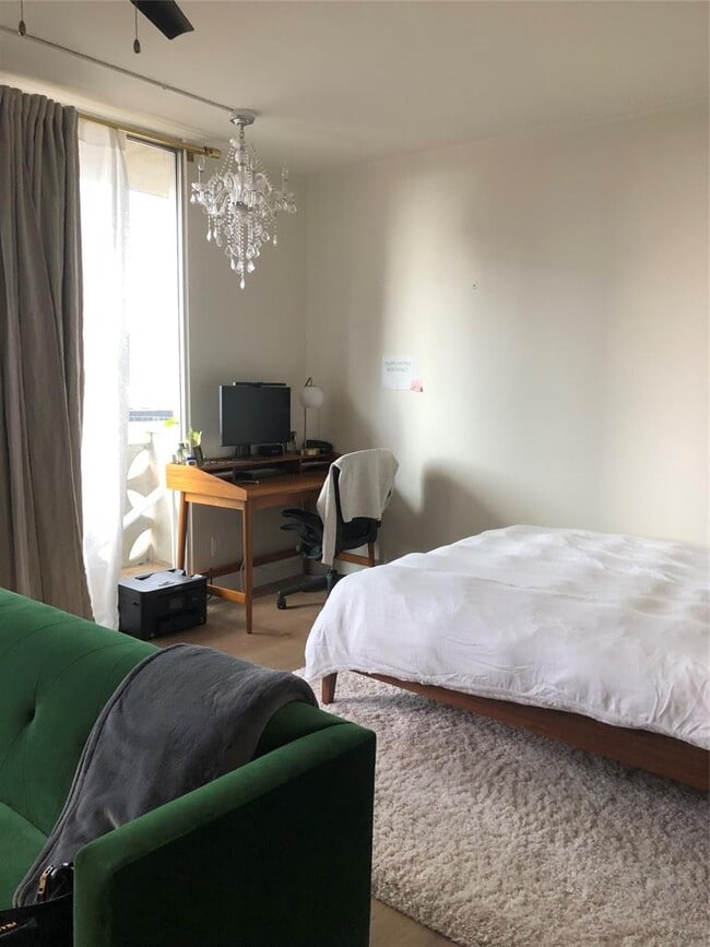 Building Photo - 1801 Lavaca St