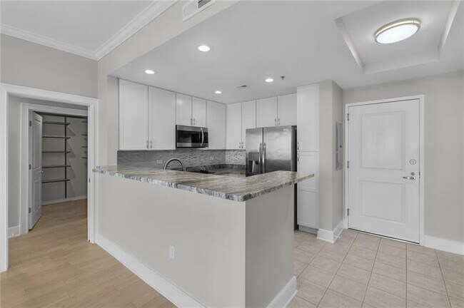 Building Photo - 285 Centennial Olympic Park Dr NW