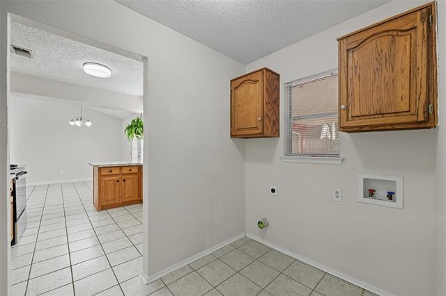 Building Photo - 2017 Jessie Pl