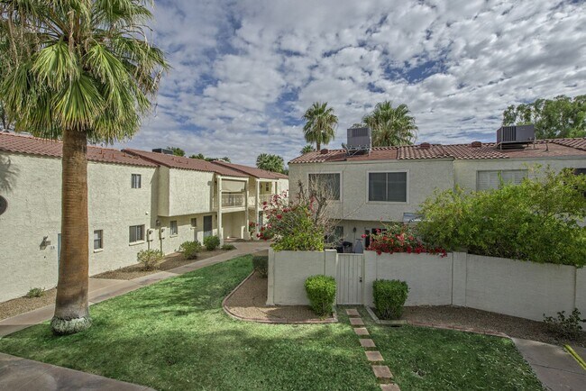 Building Photo - 8510 N Central Ave