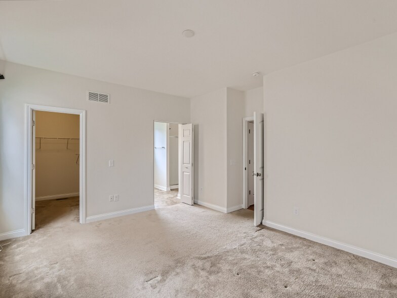 Building Photo - 259 Linda Lee Ln