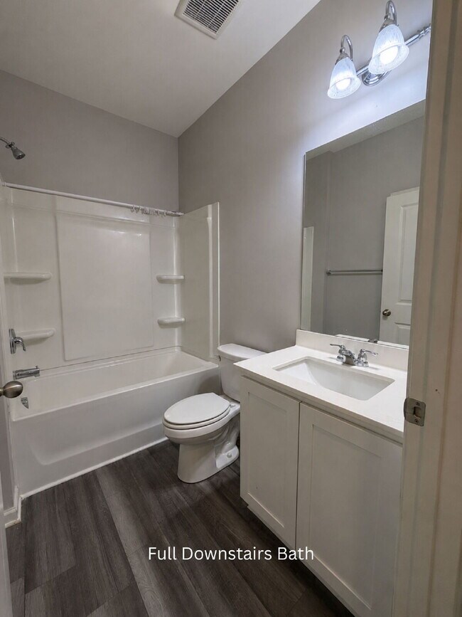 Building Photo - Spacious 5BR Home with Loft in Swim Community