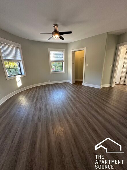 Building Photo - 730 Judson Ave